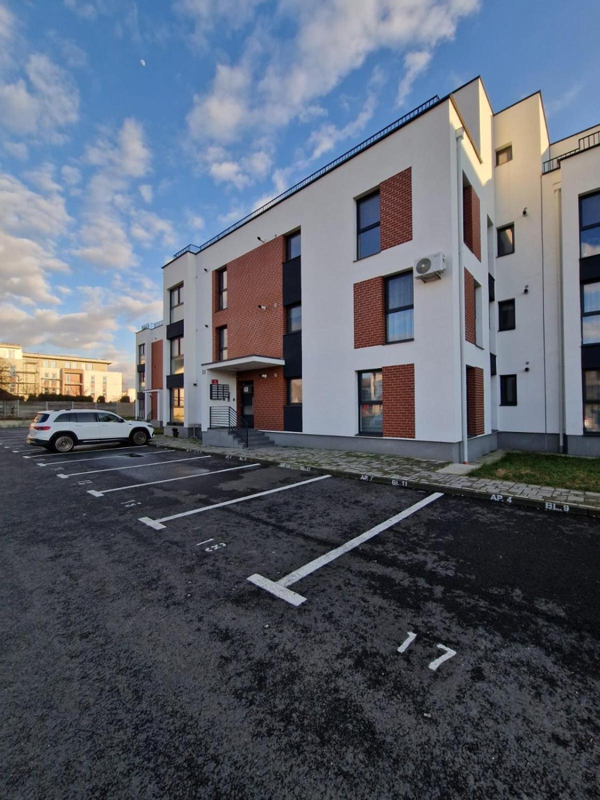Cora Apartment Baia Mare Exteriör bild